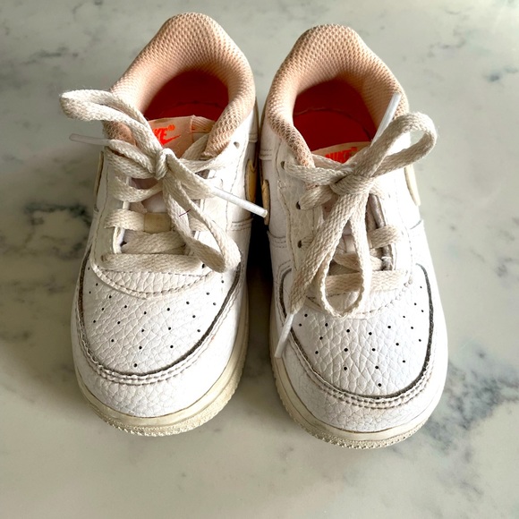 Nike airforce 1 toddler 7c - Picture 2 of 2